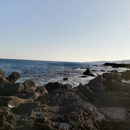 B&B La Spiaggetta Di Stazzo Acireale Extérieur photo