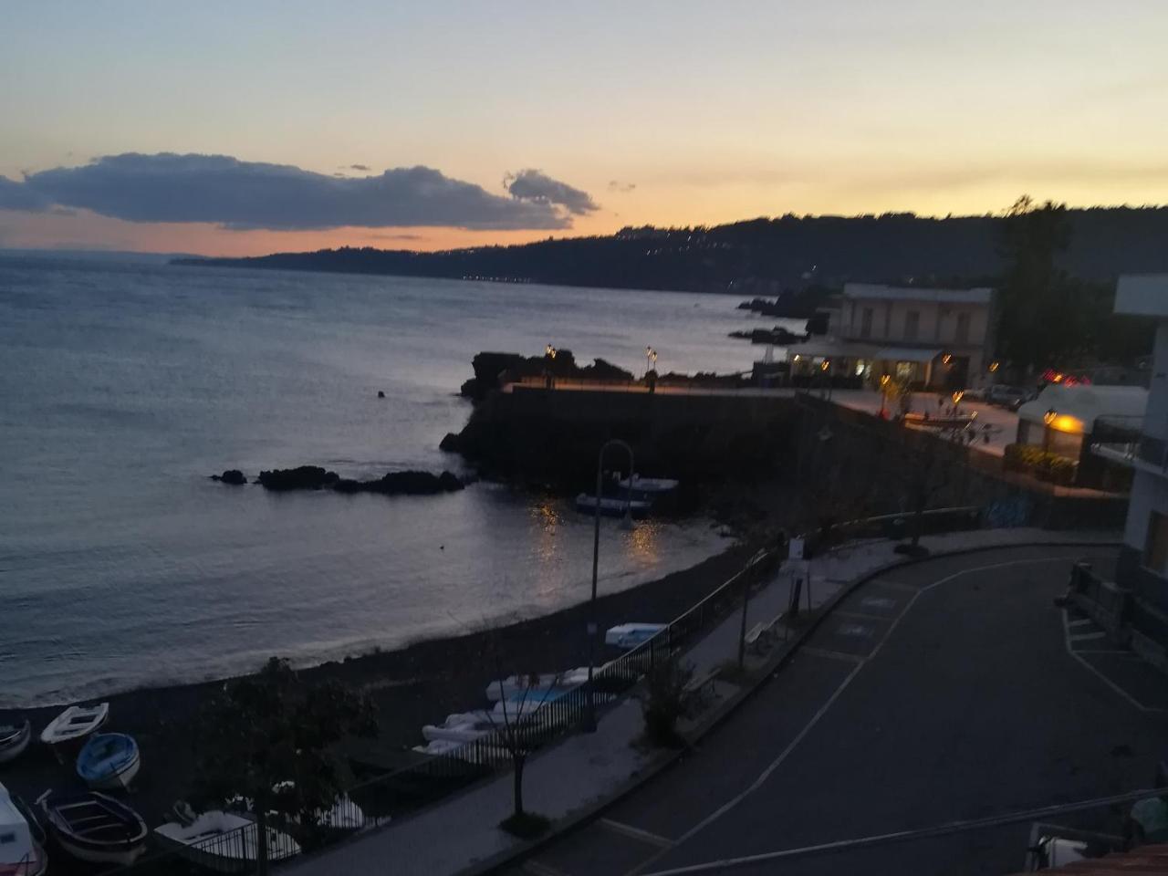 B&B La Spiaggetta Di Stazzo Acireale Extérieur photo