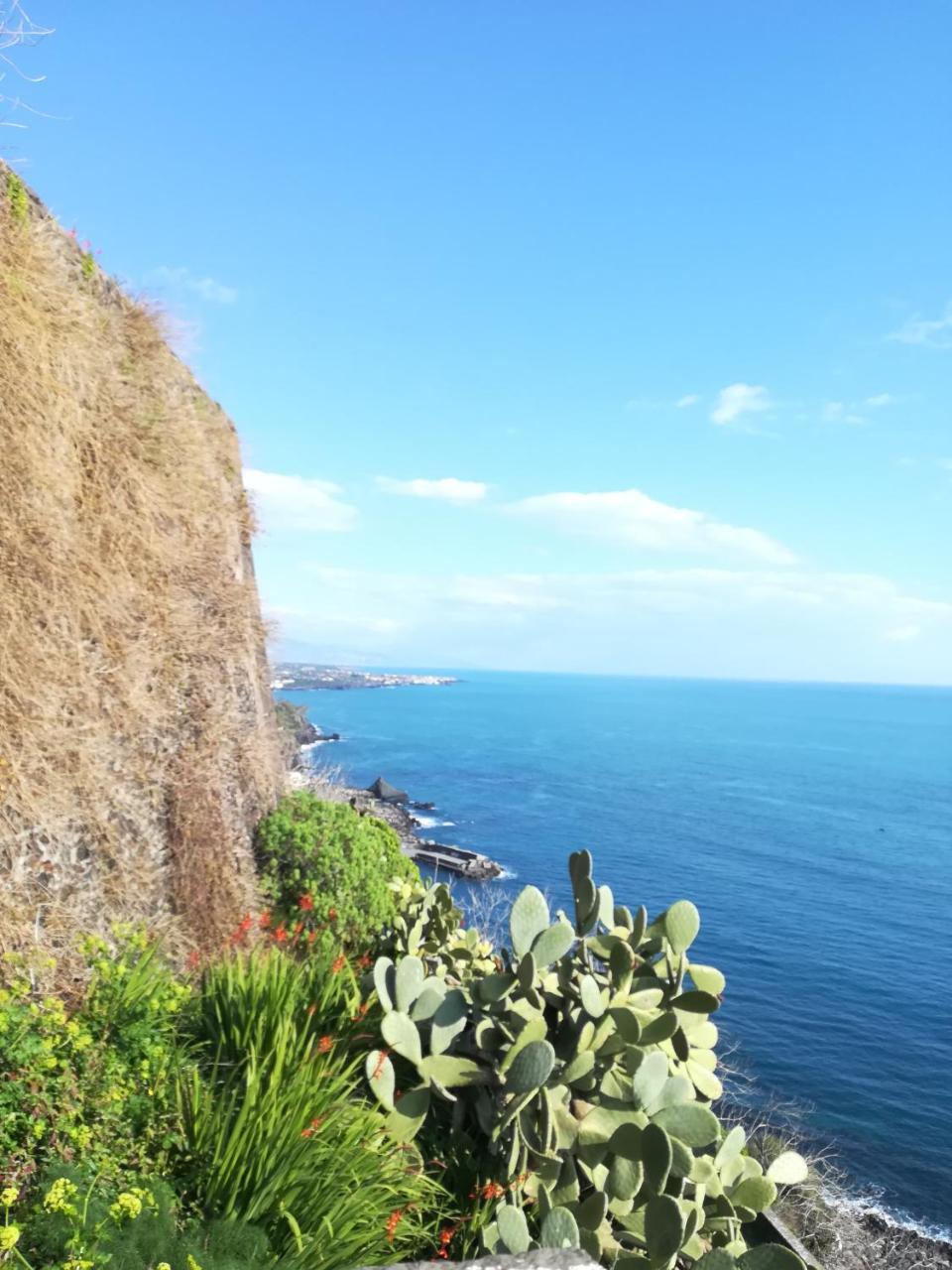 B&B La Spiaggetta Di Stazzo Acireale Extérieur photo