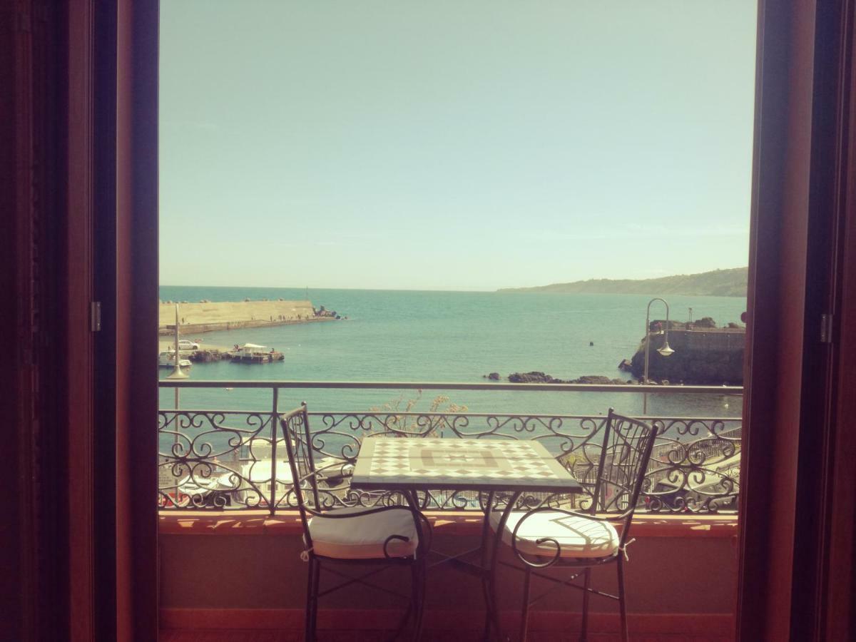 B&B La Spiaggetta Di Stazzo Acireale Extérieur photo